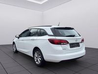 Usado Opel Astra Edition 122 HP (89 kW) 2022 Branco Carrinha
