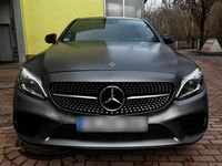Gebraucht Mercedes C400 Avantgarde 335 PS (246 kW) 2019 Grau Limousine
