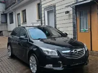 Gebraucht Opel Insignia 160 PS (117 kW) 2010 Schwarz Kombi