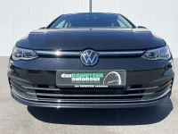 Gebraucht VW Golf VIII Style 131 PS (96 kW) 2024 Grenadillschwarz Limousine