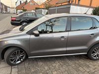 Gebraucht VW Polo LOUNGE 110 PS (80 kW) 2015 Grau Limousine