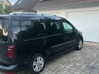 Gebraucht VW Caddy Highline 150 PS (110 kW) 2016 Schwarz Van / Kleinbus