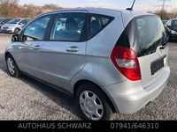 Gebraucht Mercedes A160 Classic 95 PS (69 kW) 2011 Silber Limousine