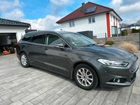 Gebraucht Ford Mondeo Titanium 150 PS (110 kW) 2015 Grau Kombi