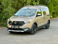 Gebraucht Dacia Dokker Stepway 131 PS (96 kW) 2019 Beige dune Van / Kleinbus