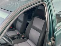 Gebraucht VW Golf IV 75 PS (55 kW) 2001 Grün Limousine