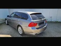 Gebraucht BMW 318 143 PS (105 kW) 2010 Grau Kombi
