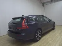 Używany Volvo V60 Plus 197 KM (144 kW) 2023 Czarny Kombi