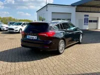 Gebraucht Ford Focus Titanium 150 PS (110 kW) 2019 Schwarz Limousine