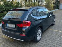Gebraucht BMW X1 143 PS (105 kW) 2012 Schwarz SUV
