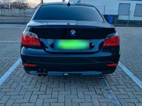 Second-hand BMW 523 2006 Negru Berlinǎ