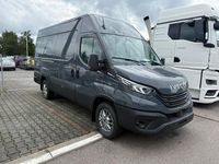 Gebraucht Iveco Daily 175 PS (128 kW) 2024 Grau Van / Kleinbus