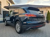 Gebraucht VW Touareg 231 PS (169 kW) 2018 Blau SUV