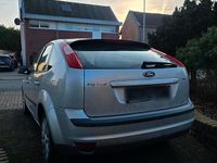 Gebraucht Ford Focus 115 PS (84 kW) 2007 Grau Kleinwagen