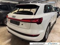 Gebraucht Audi e-tron S-Line 300 kW (408 PS) 2022 Weiß SUV