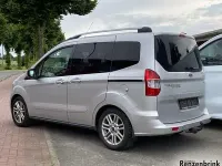 Gebraucht Ford Tourneo Courier Titanium 101 PS (74 kW) 2017 Silber Van / Kleinbus