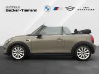 Gebraucht Mini Cooper Cabriolet 136 PS (100 kW) 2019 Emerald grey Cabrio