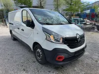 Gebraucht Renault Trafic 121 PS (88 kW) 2019 Weiß Van / Kleinbus