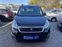 Gebraucht Peugeot Partner Tepee Allure 110 PS (80 kW) 2018 Schwarz Van / Kleinbus