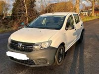 Gebraucht Dacia Sandero 74 PS (54 kW) 2019 Weiß Kleinwagen