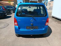 Second-hand Opel Agila 58 CP (42 kW) 2002 Albastru Monovolum