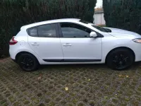 Gebraucht Renault Mégane III 106 PS (77 kW) 2011 Weiß Limousine
