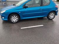 gebraucht Peugeot 206 1.4 Benzin