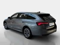 Neu Skoda Octavia Selection 150 PS (110 kW) 2026 Grau Kombi
