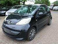Gebraucht Peugeot 107 Filou 68 PS (50 kW) 2006 Schwarz metallic Kleinwagen