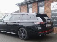Gebraucht VW Passat R-line 193 PS (141 kW) 2024 Schwarz Kombi