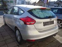 gebraucht Ford Focus Lim. Business 1,5 / 110 K W