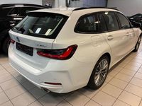 Gebraucht BMW 330e 292 PS (214 kW) 2022 Weiß Kombi