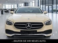 Gebraucht Mercedes E200 160 PS (117 kW) 2023 Beige Kombi