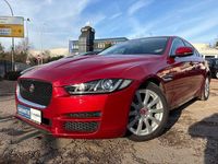 Gebraucht Jaguar XE Prestige 179 PS (131 kW) 2017 Rot Limousine