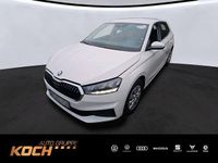 Gebraucht Skoda Fabia Active 96 PS (70 kW) 2022 Weiß Limousine