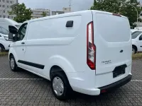 Gebraucht Ford Transit Custom 131 PS (96 kW) 2022 Weiß Van / Kleinbus