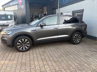 Gebraucht VW Touareg 231 PS (169 kW) 2021 Grau SUV