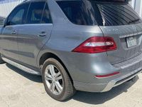 Gebraucht Mercedes ML350 258 PS (189 kW) 2013 Grau SUV
