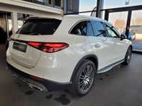 Gebraucht Mercedes GLC220 Advanced Plus 198 PS (145 kW) 2024 Manufaktur lack manufaktur opalithweiß bright SUV