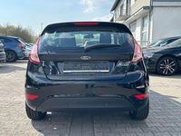 Gebraucht Ford Fiesta Celebration 82 PS (60 kW) 2017 Schwarz Limousine