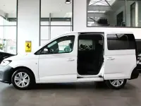 Second-hand VW Caddy 122 CP (89 kW) 2022 Alb Monovolum