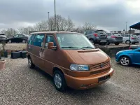 Second-hand VW Caravelle 102 CP (75 kW) 2001 Portocaliu Van