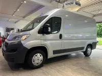 Używany Fiat Ducato 148 KM (108 kW) 2017 Srebrny Van