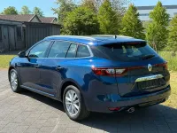 Używany Renault Mégane Intens 101 KM (74 kW) 2017 Niebieski Sedan/Limuzyna
