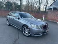 Gebraucht Mercedes E250 Avantgarde 204 PS (150 kW) 2011 Kombi