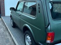 Gebraucht Lada niva 83 PS (61 kW) 2016 Grün SUV