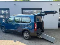 Gebraucht Peugeot Rifter 131 PS (96 kW) 2020 Blau Van / Kleinbus