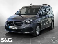 Gebraucht Mercedes T180 Progressive 116 PS (85 kW) 2024 Grau Van / Kleinbus