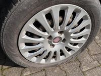 Gebraucht Fiat Punto 77 PS (56 kW) 2011 Weiß Kleinwagen