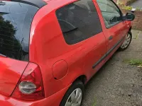Gebraucht Renault Clio 75 PS (55 kW) 2009 Rot Kleinwagen